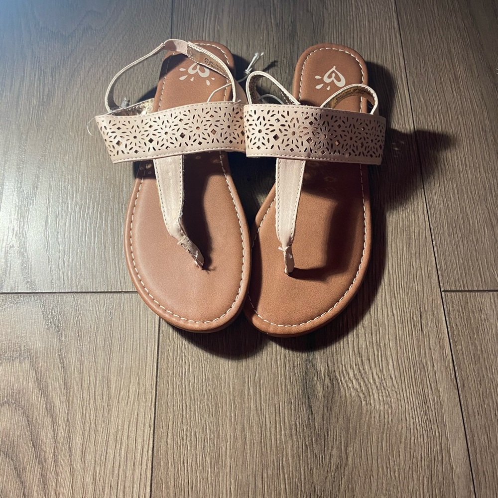 Brand new justice sandals size 5 kids